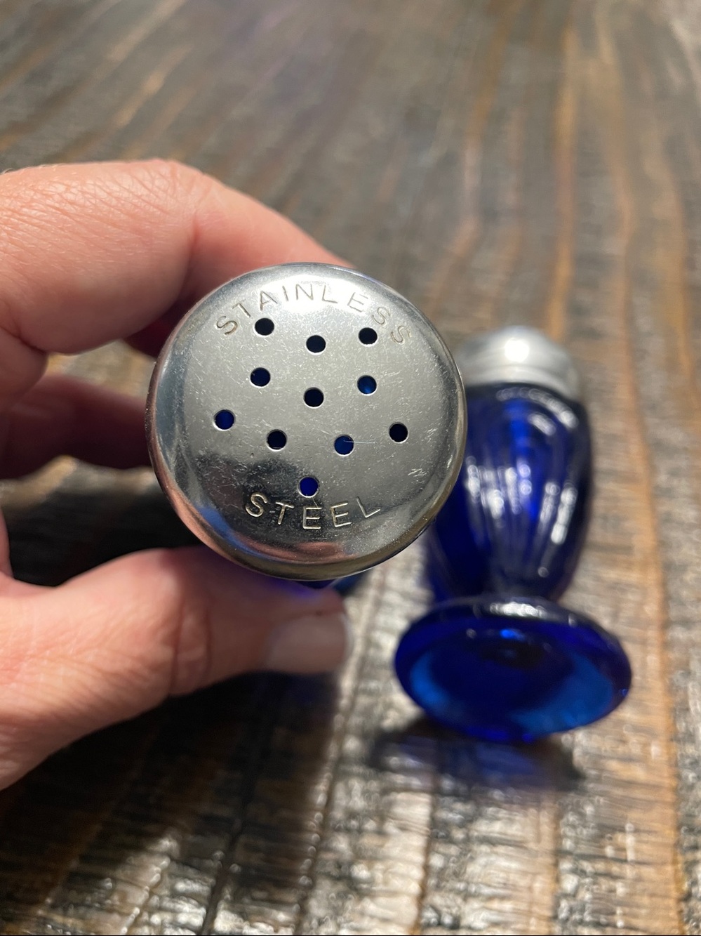 Vintage Cobalt Blue Glass Salt Pepper Shakers Art Deco Design - Picture 4 of 4